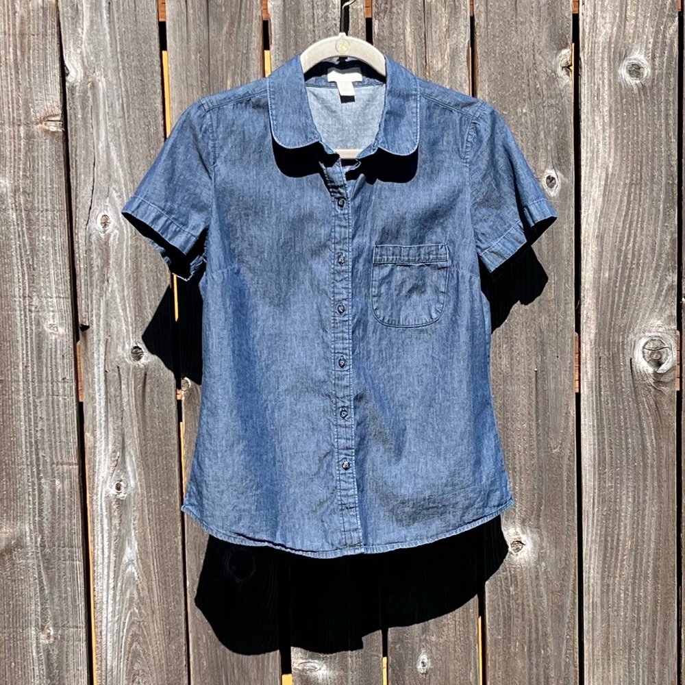 Loft button down top size small